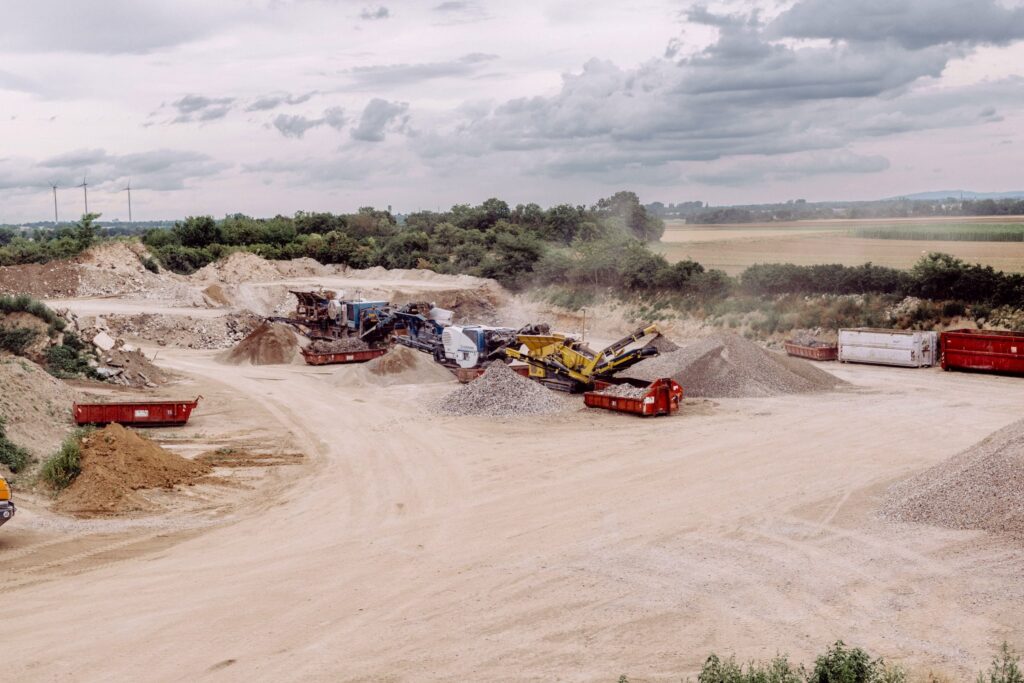 Weitwinkel Bauschuttrecyclinganlage